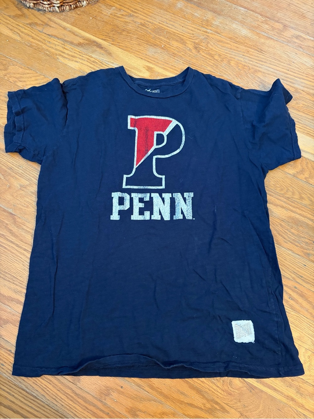 University of Pennsylvania Retro Brand Tee - M